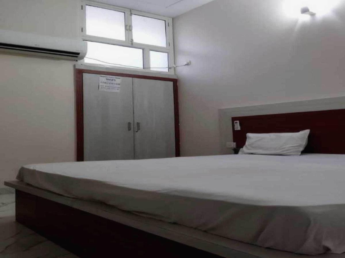 Hotel O G Hotel Happy Home Aligarh Ngoại thất bức ảnh